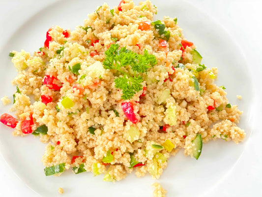 Couscous-Salat mit Frühlingszwiebeln